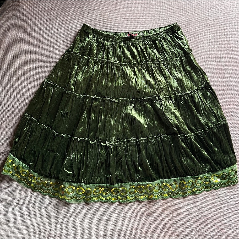 Elegant Green Velvet Skirt